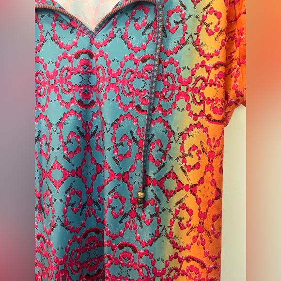 Nanette Lepore Beach Coverup!! 🏖️☀️🌊👙 - Picture 4 of 4